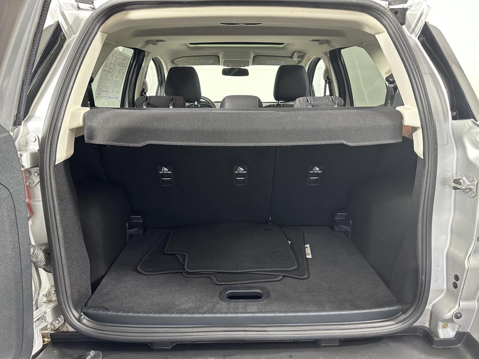 Used 2022 Moondust Silver Ford SE image 30