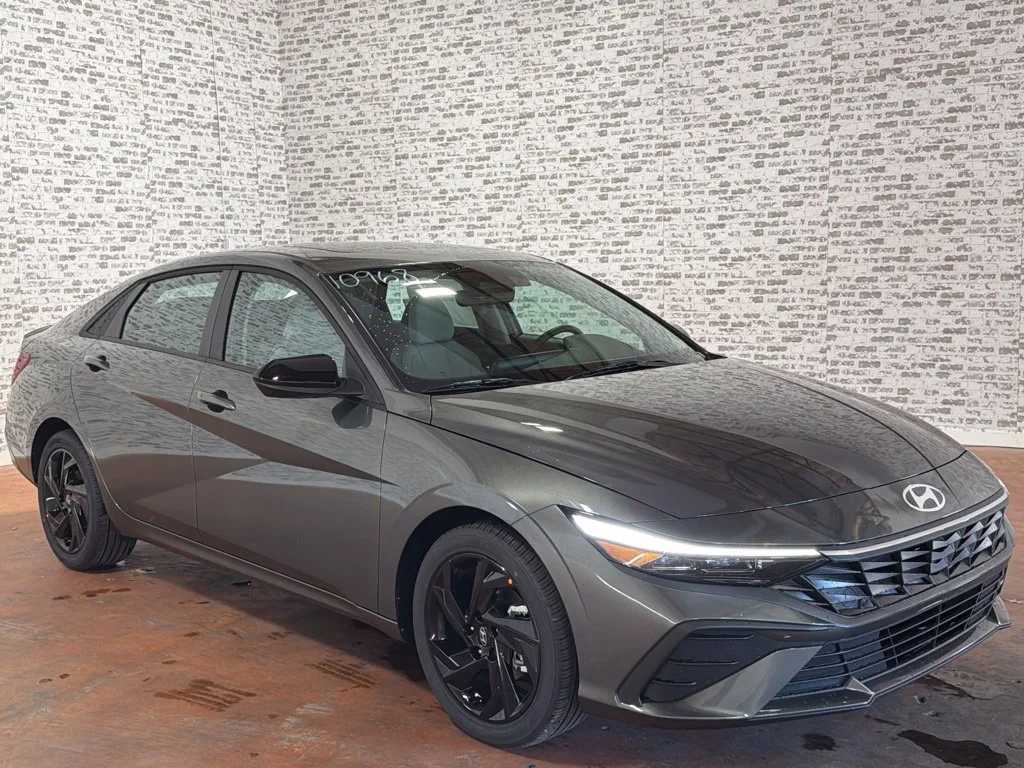 New 2026 Amazon Gray Hyundai SEL Sport Plus image 1