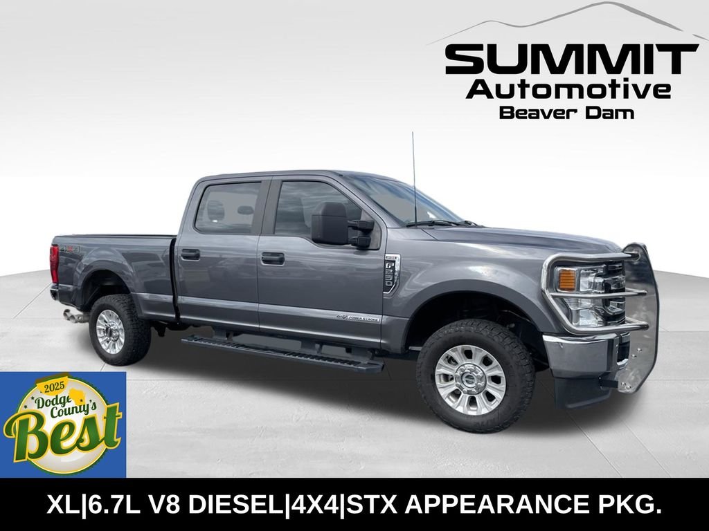Pre-Owned 2022 Ford F-250SD XL 4D Crew Cab in Fond du Lac #4106X