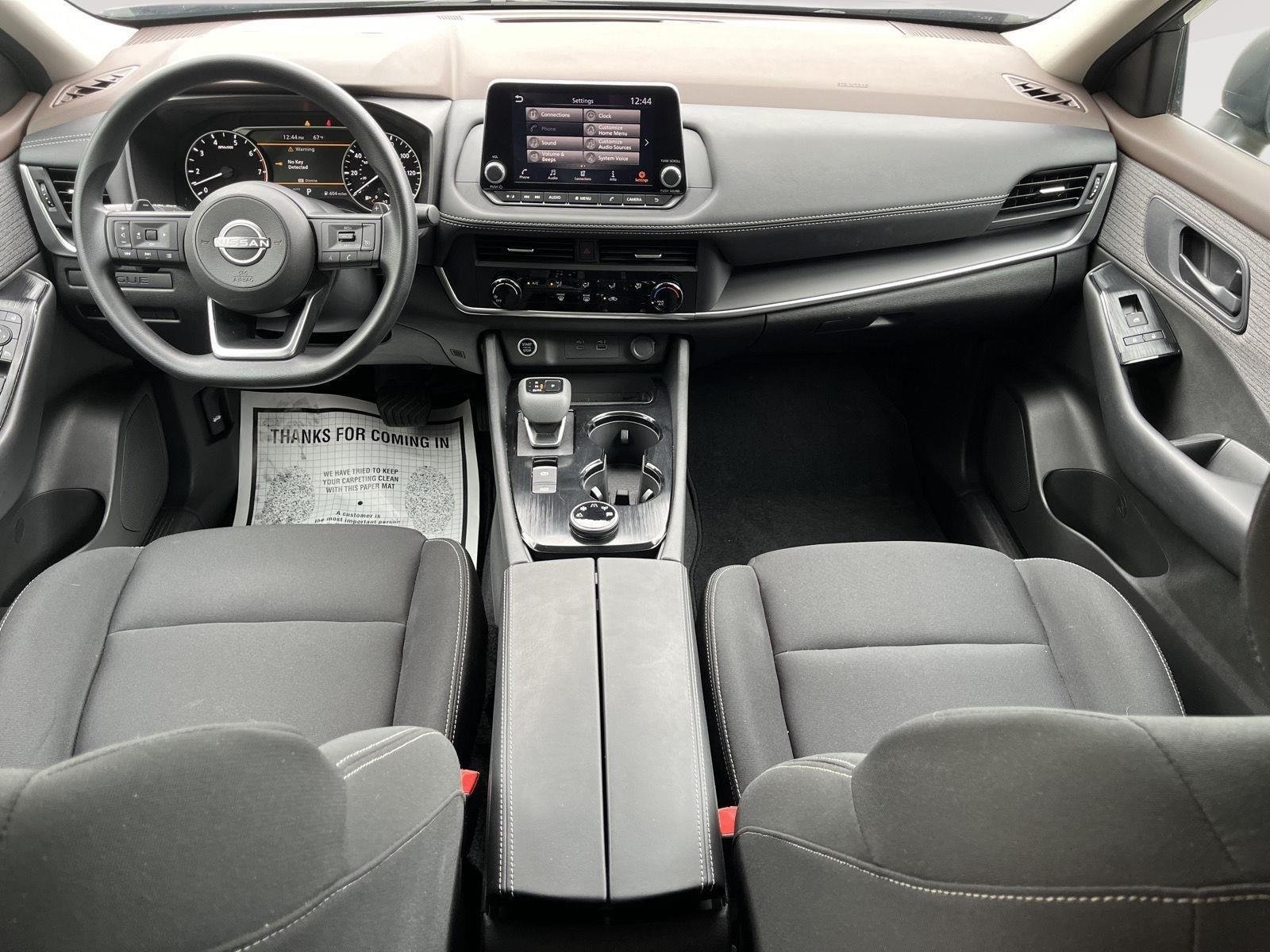 Used 2023 Gun Metallic Nissan S image 16