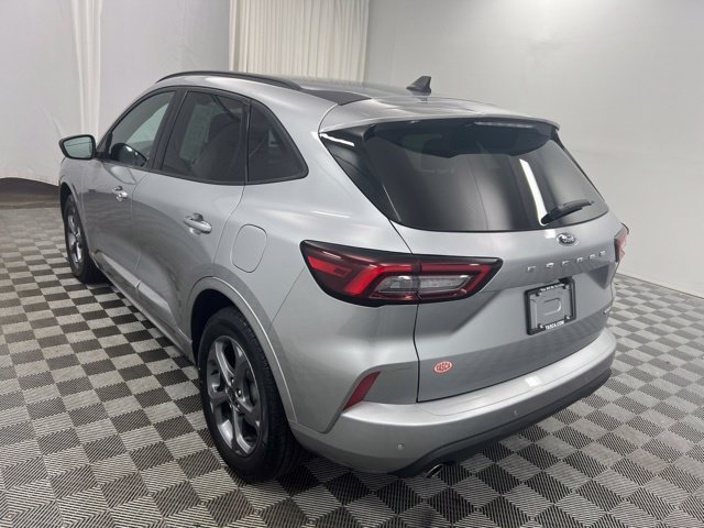 Used 2023 Silver Ford ST-Line image 6