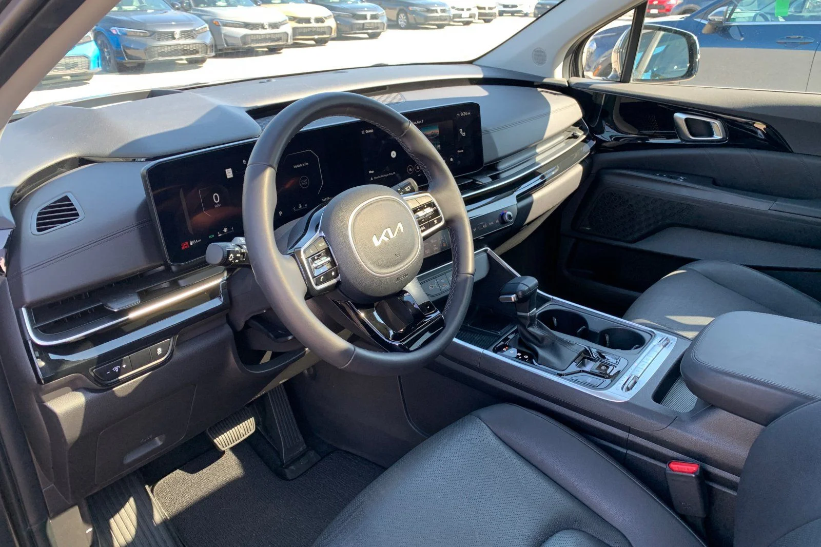 Used 2025  Kia SX Prestige image 11