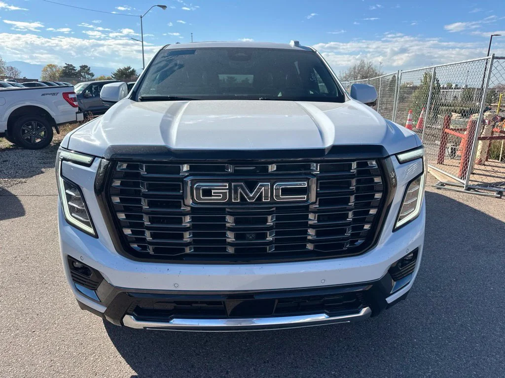 Used 2026 White GMC Denali Ultimate image 2