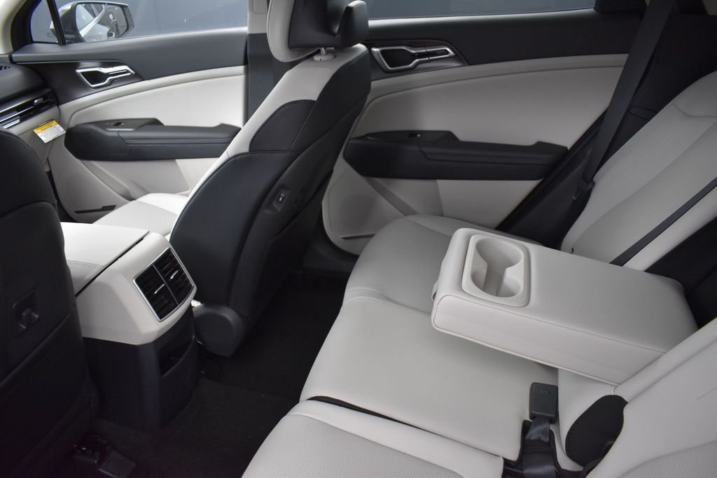 2026 Kia Sportage EX - Photo 19