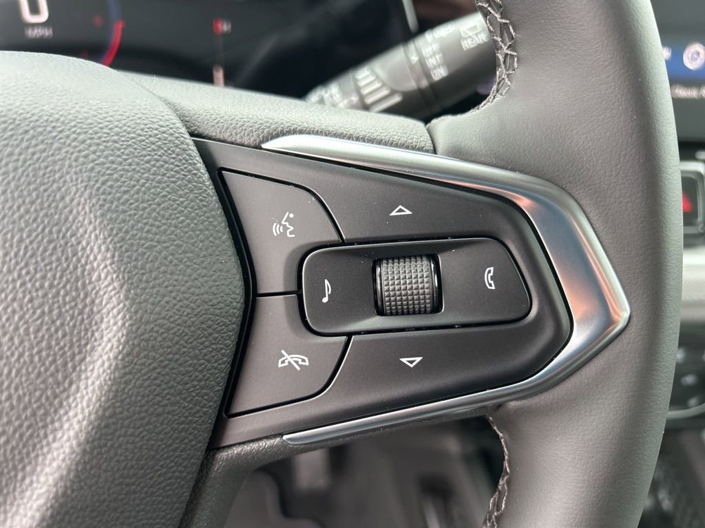 New 2026 Summit White Chevrolet LT image 25