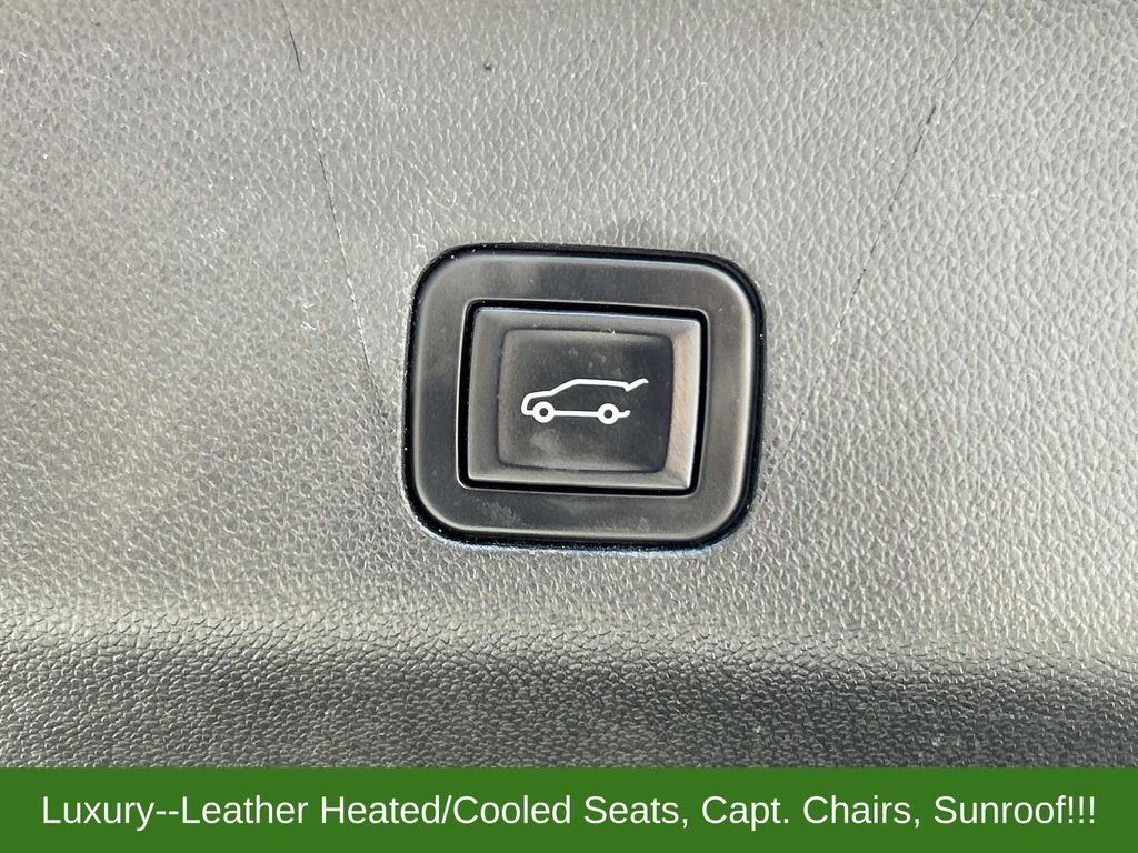 Used 2023 Black Chevrolet Premier image 12
