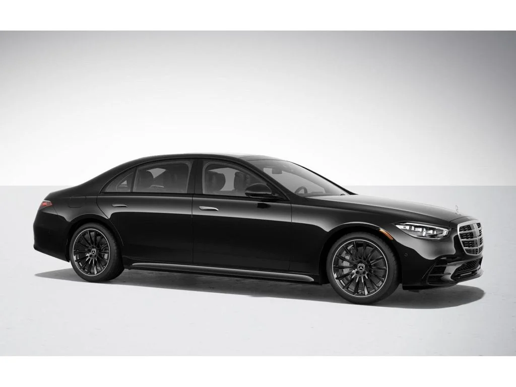 Used 2025 Black Mercedes-Benz S 580e image 13