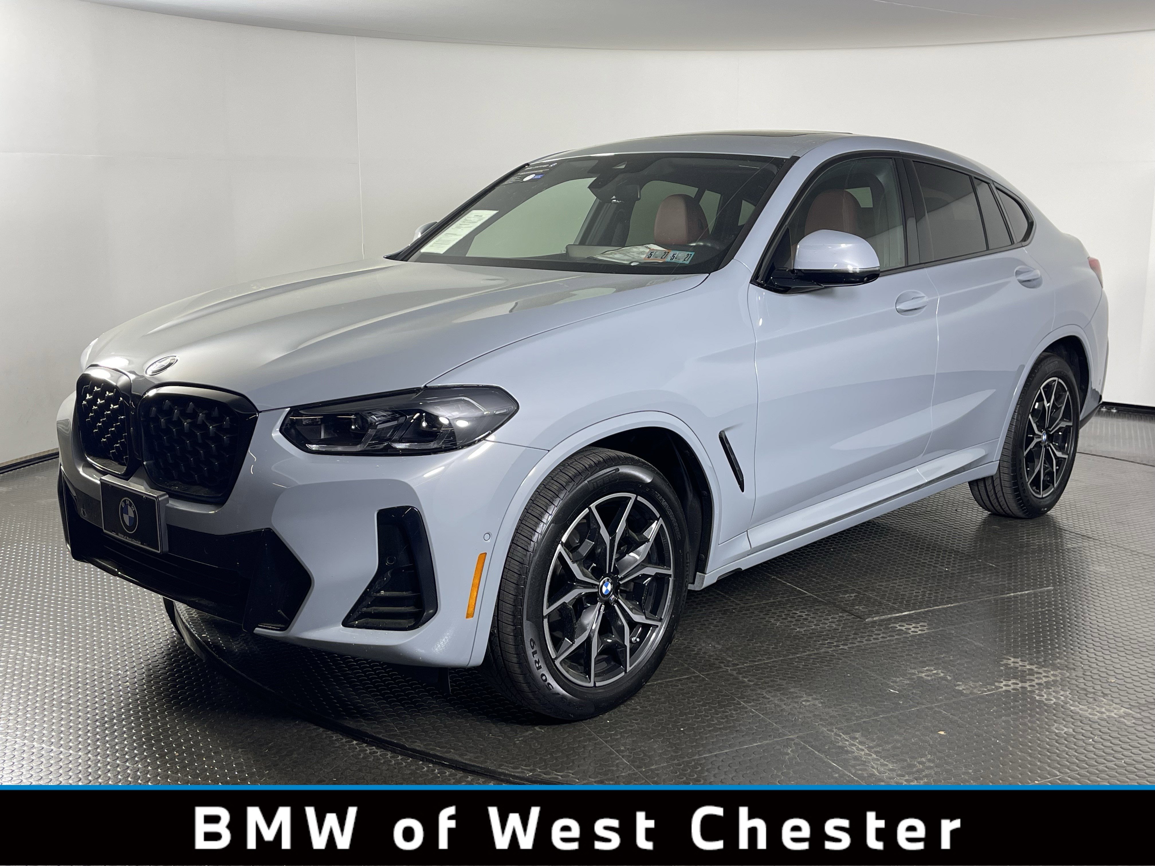2025 BMW X4 xDrive30i's photo