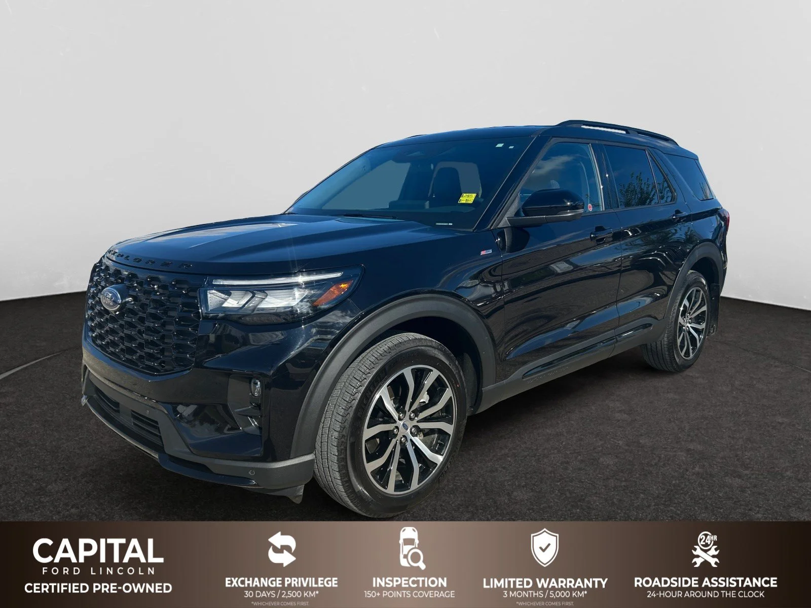 Used 2025  Ford ST-LINE 4WD Low Kms image 1