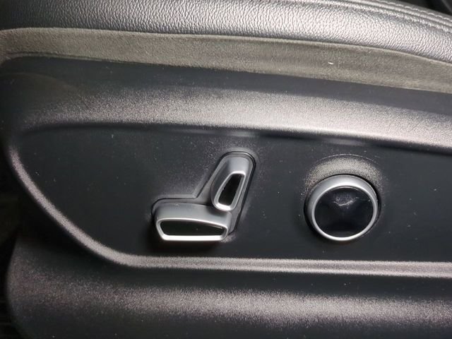 Used 2023 Bianco Maserati GT image 12