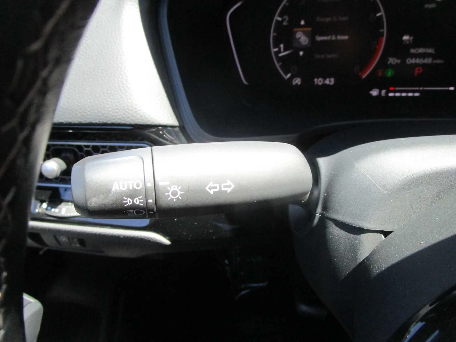 Used 2024 Lunar Silver Metallic Honda Sport image 28