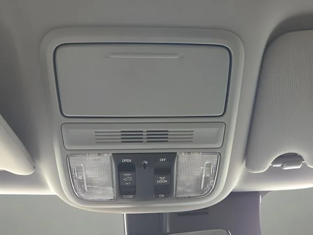 Used 2022 Gray Honda EX-L image 36
