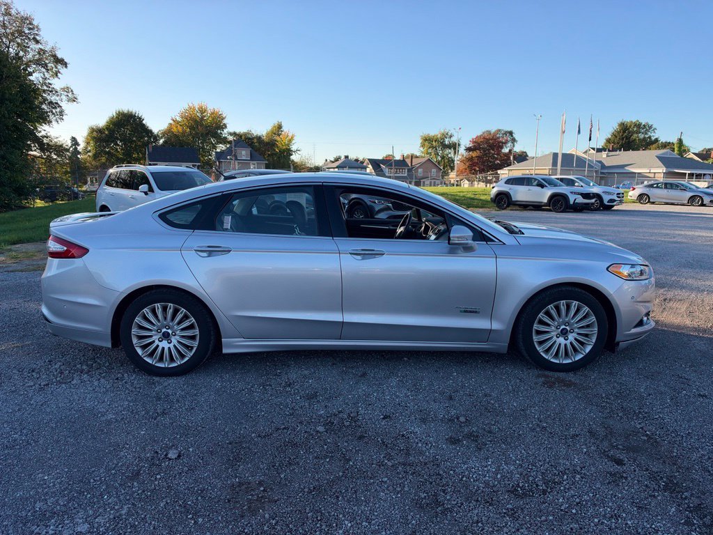 Used 2013 Silver Ford Titanium image 4