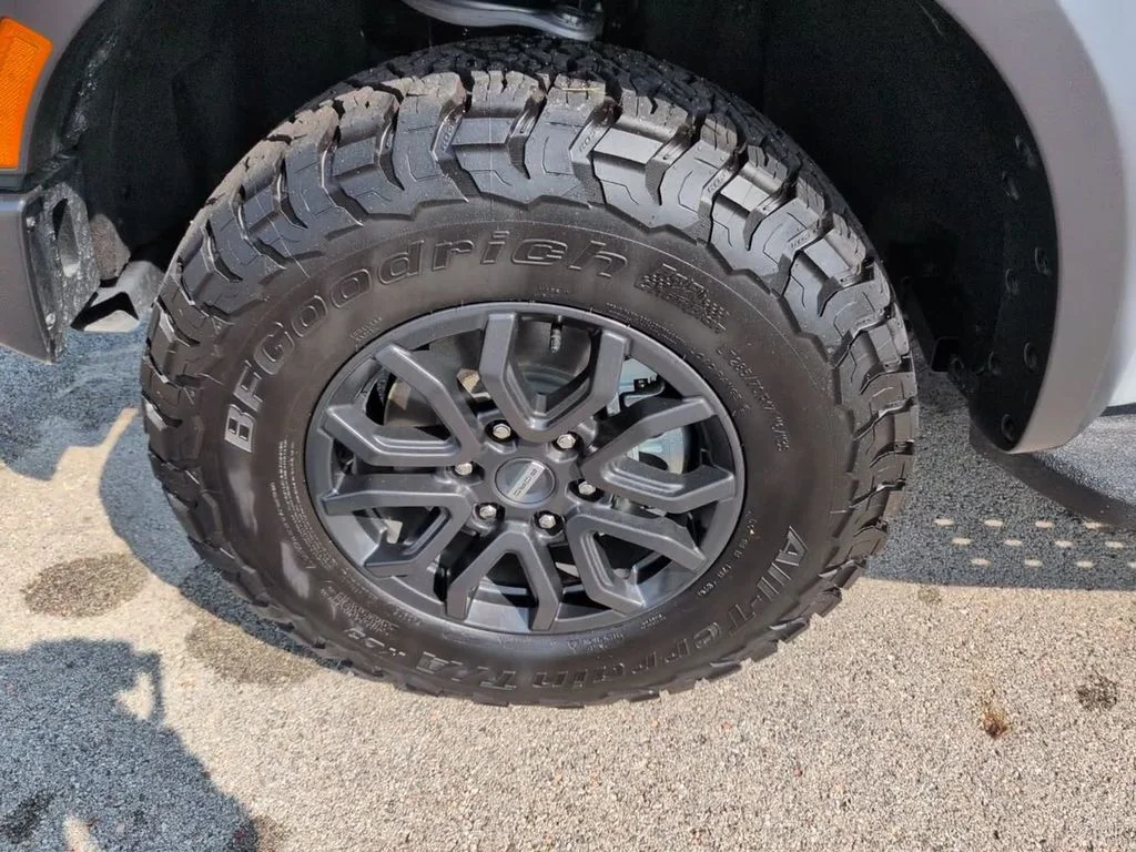Used 2026 White Ford Raptor image 12