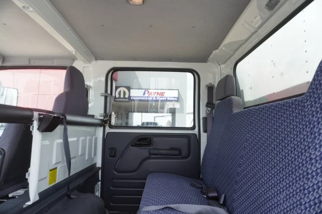 Used 2024 Arc White Chevrolet 1WT image 19