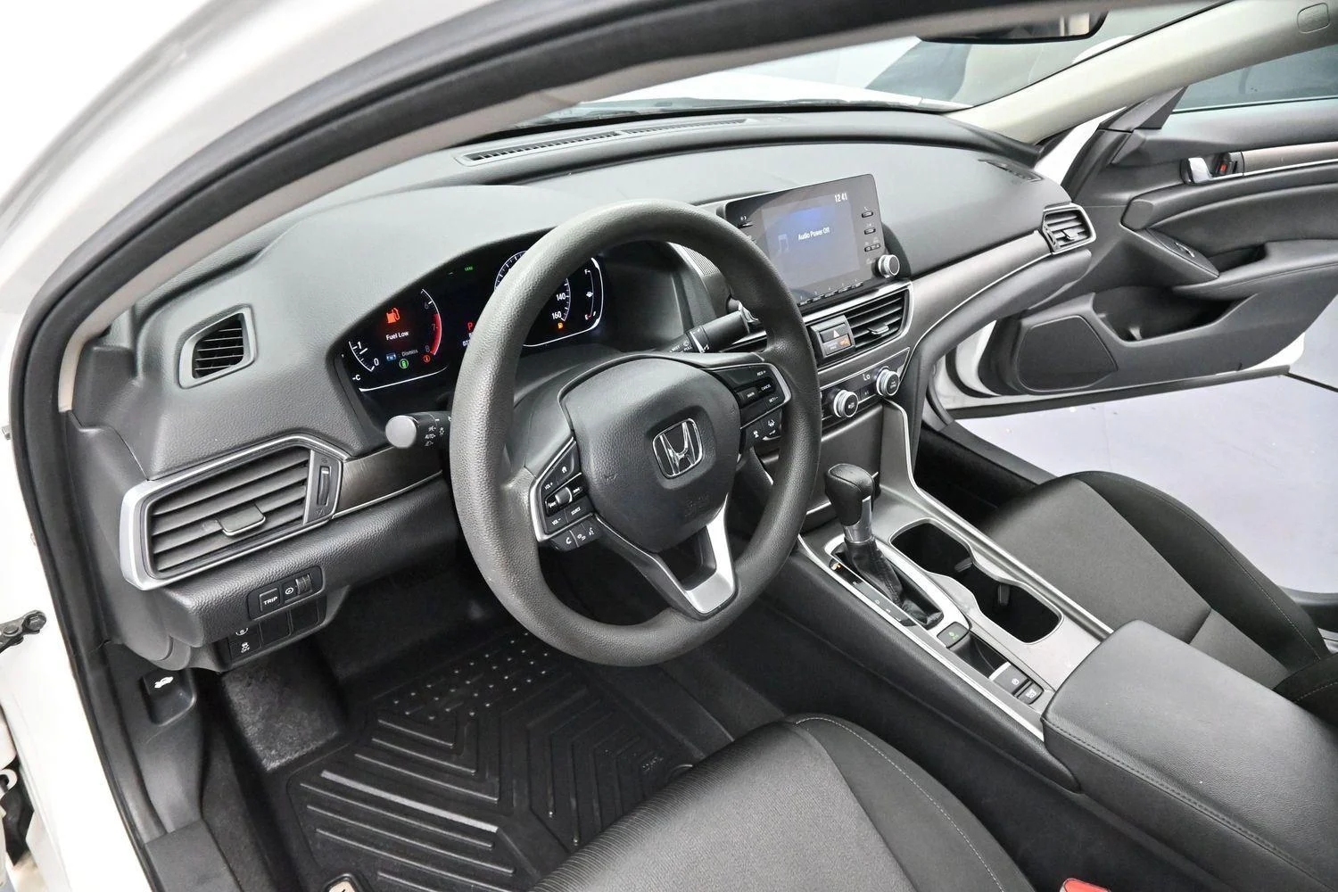 Used 2020 Platinum White Pearl Honda LX image 12