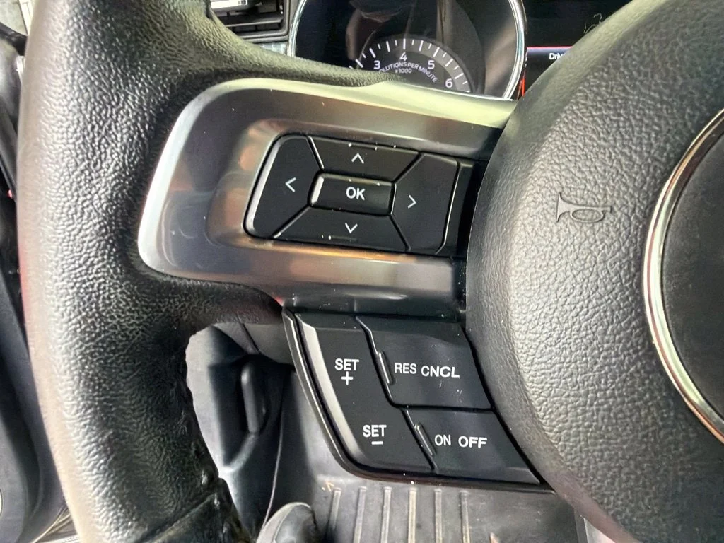 Used 2017 Gray Ford GT Premium image 40