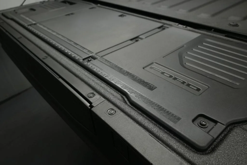 New 2026 Agate Black Metallic Ford Raptor image 33