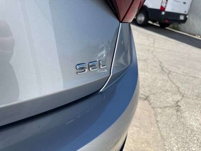 Certified Used 2023 Pyrite Silver Metallic Volkswagen 1.5T SEL image 5