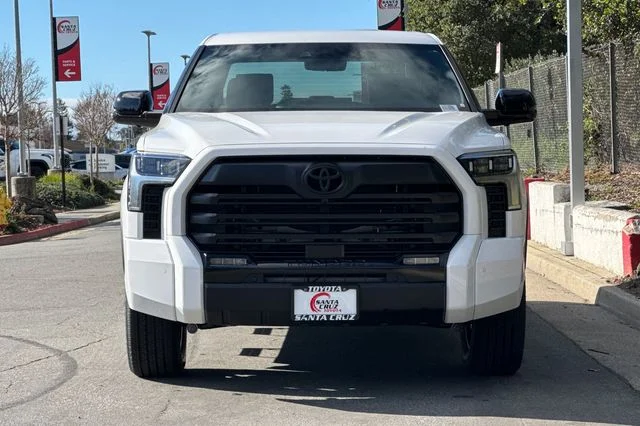 2026 Toyota Tundra Limited - Photo 9