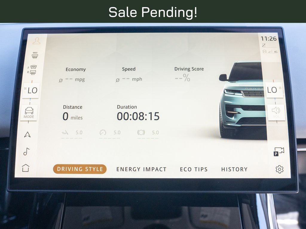 Used 2024 Green Land Rover SE image 27