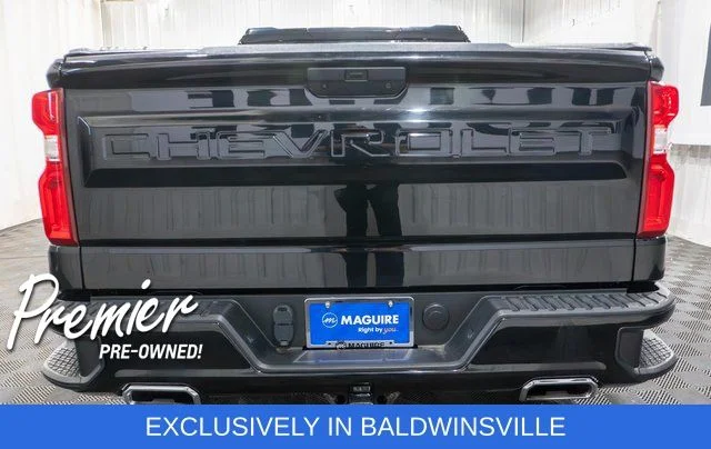 Used 2022 Black Chevrolet RST image 6
