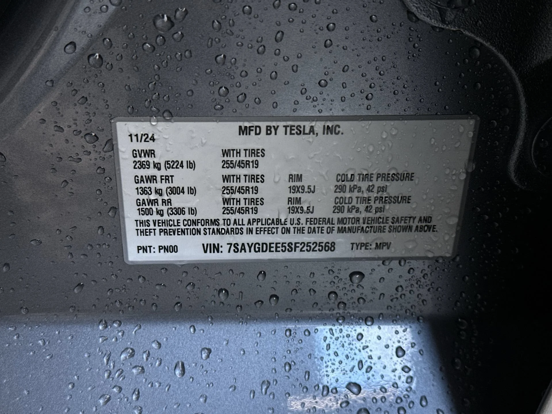 Used 2025 Stealth Grey Tesla Long Range image 13