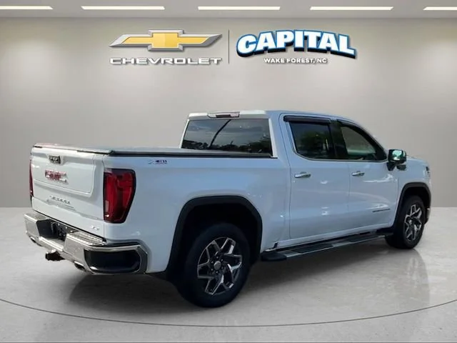 Used 2023 Summit White GMC SLT image 5