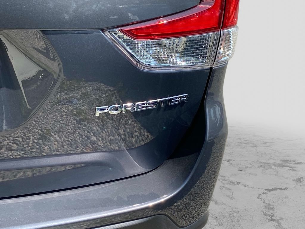 Used 2023 Gray Subaru Premium image 6