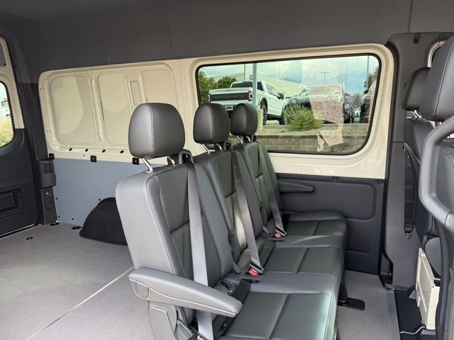 New 2026 Pebble Gray Mercedes-Benz Crew Van 144wb image 22