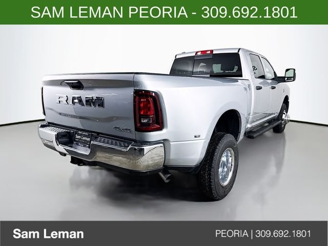 New 2026 Silver-Zynith Exterior Paint RAM Tradesman image 7