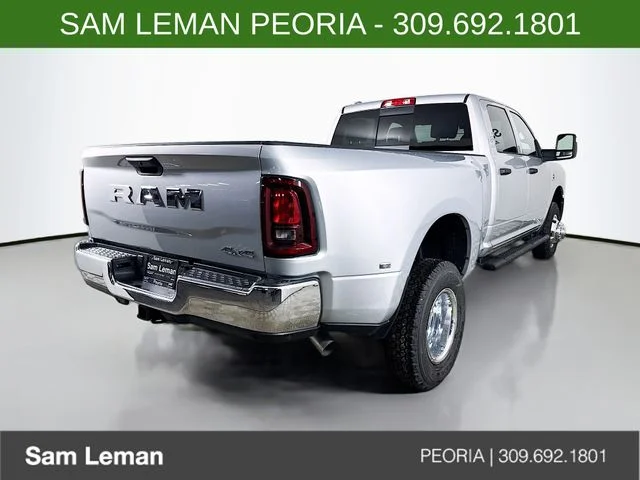 New 2026 Silver Ram Tradesman image 7