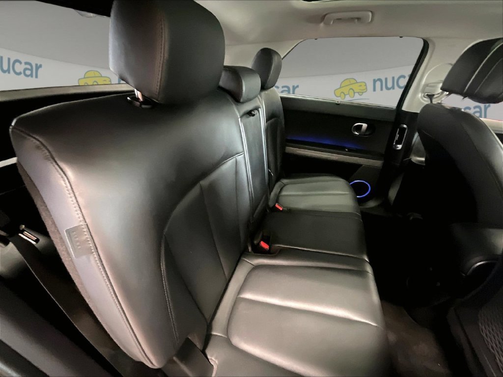 Used 2024 Black Hyundai Limited image 16