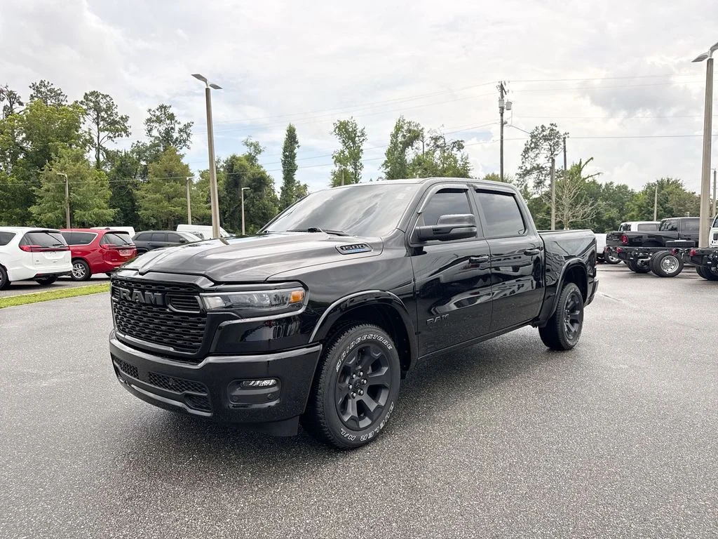 Used 2025 Diamond Black Crystal Pearlcoat Ram Big Horn/Lone Star image 9