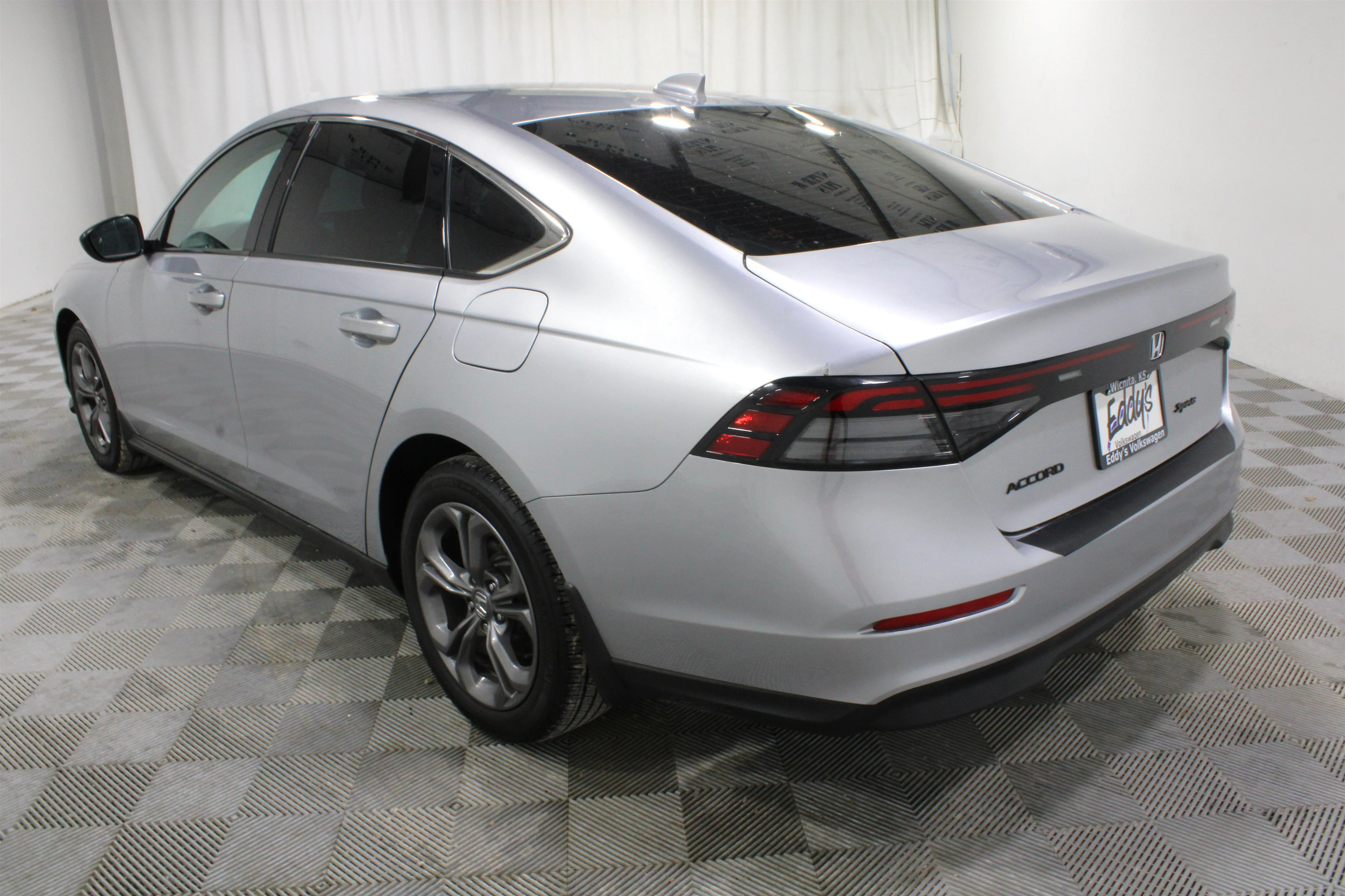 2024 Honda Accord EX - Photo 28