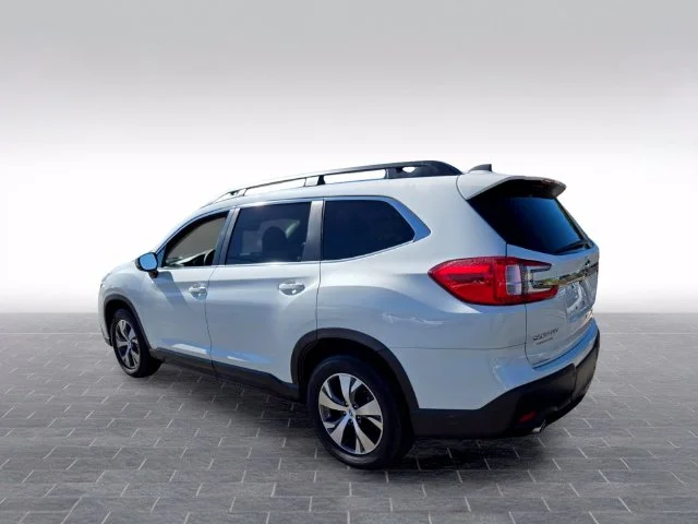Used 2025 White Subaru Premium image 5