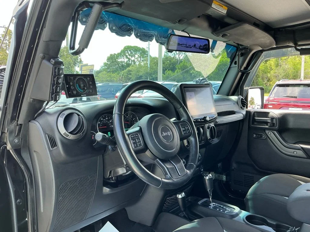 Used 2017 Black Jeep Sport image 37
