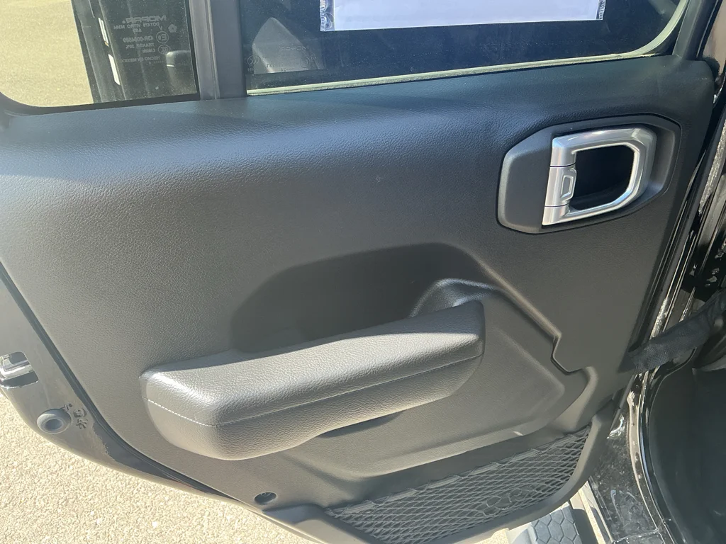 Used 2024 Black Clearcoat Jeep Sport S image 11