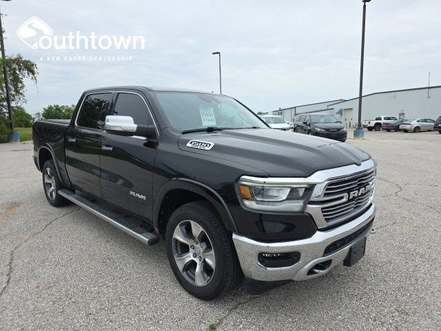 2021 RAM 1500 Laramie 4x4 Crew Cab 5'7's photo