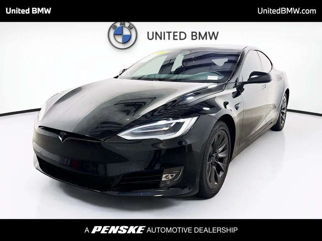 2021 Tesla Model S Long Range Plus's photo