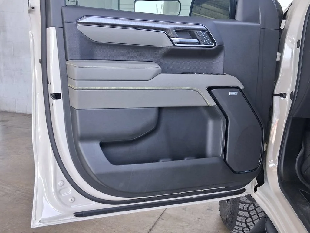 Used 2026 White Sands Chevrolet ZR2 image 17