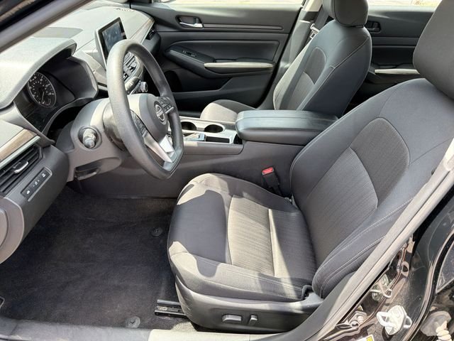2024 Nissan Altima SV - Photo 15