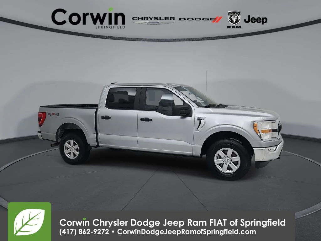 Used 2022 Silver Ford XLT image 1