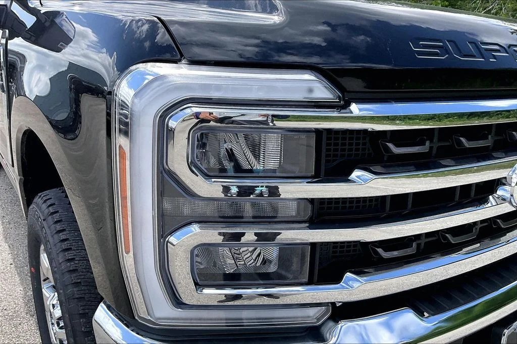 New 2026 Ford Super Duty F-250 King Ranch 4D Crew Cab