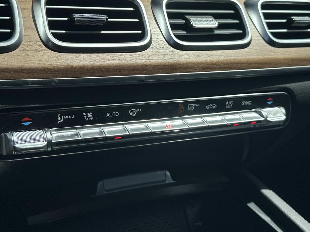 Certified Used 2025 Cirrus Silver Metallic Mercedes-Benz GLS 450 image 24