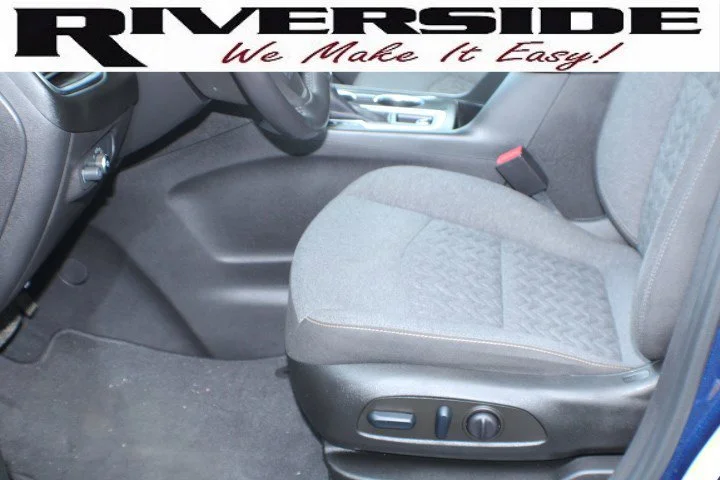 Used 2022 Blue Glow Metallic Chevrolet LT image 14