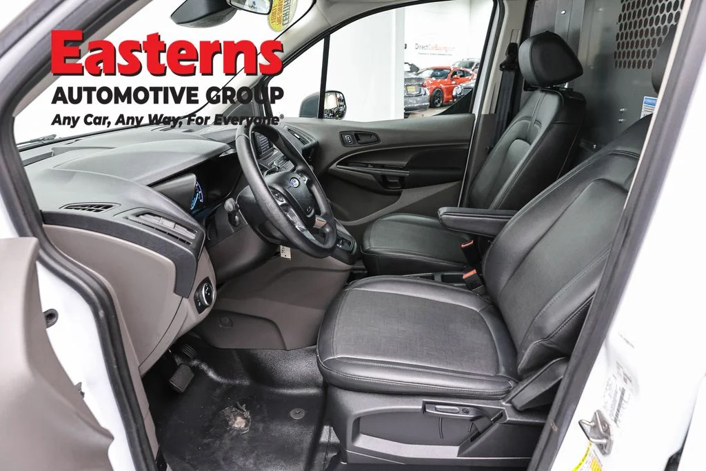 Used 2019 White Ford XL image 13