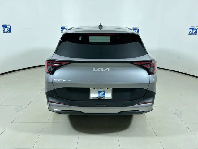 New 2026 STEEL GREY Kia LX image 4