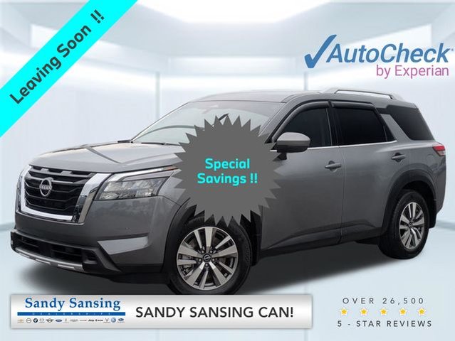 2025 Nissan Pathfinder SL