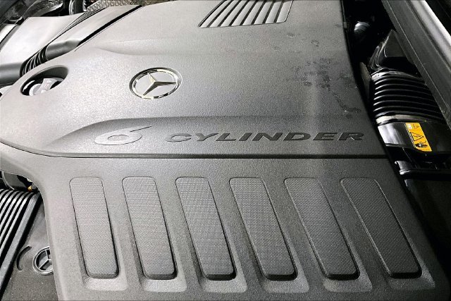 Certified Used 2026 Gray Mercedes-Benz GLE 450 image 32